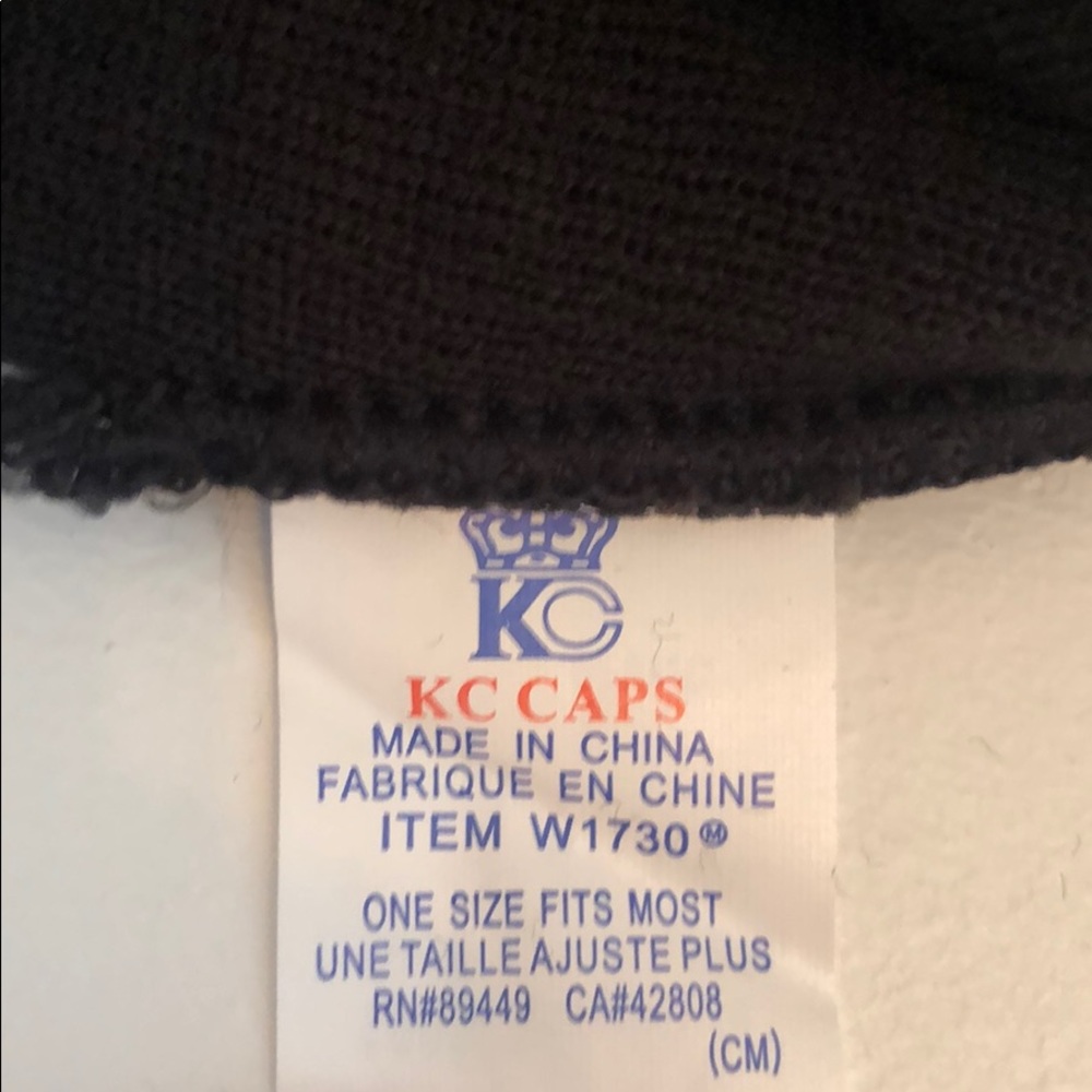 Beanie - Picture 3 of 3